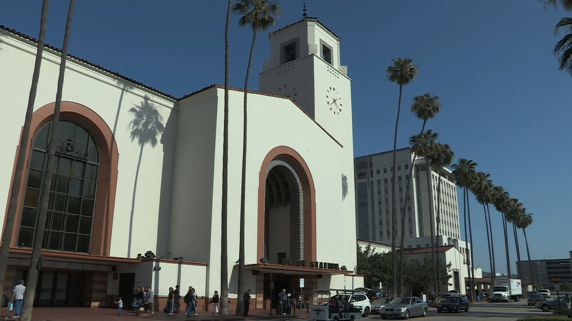 01 LAUS 1.jpg