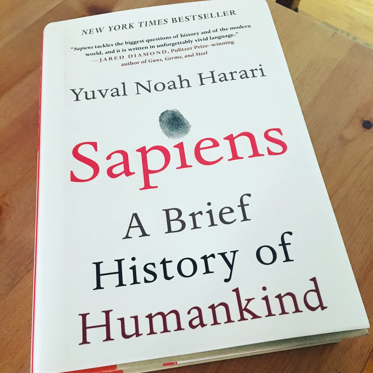 sapiens-a-brief-history-of-mankind-yuval-noah-harari-selar.co-5b85619a56ede.jpg