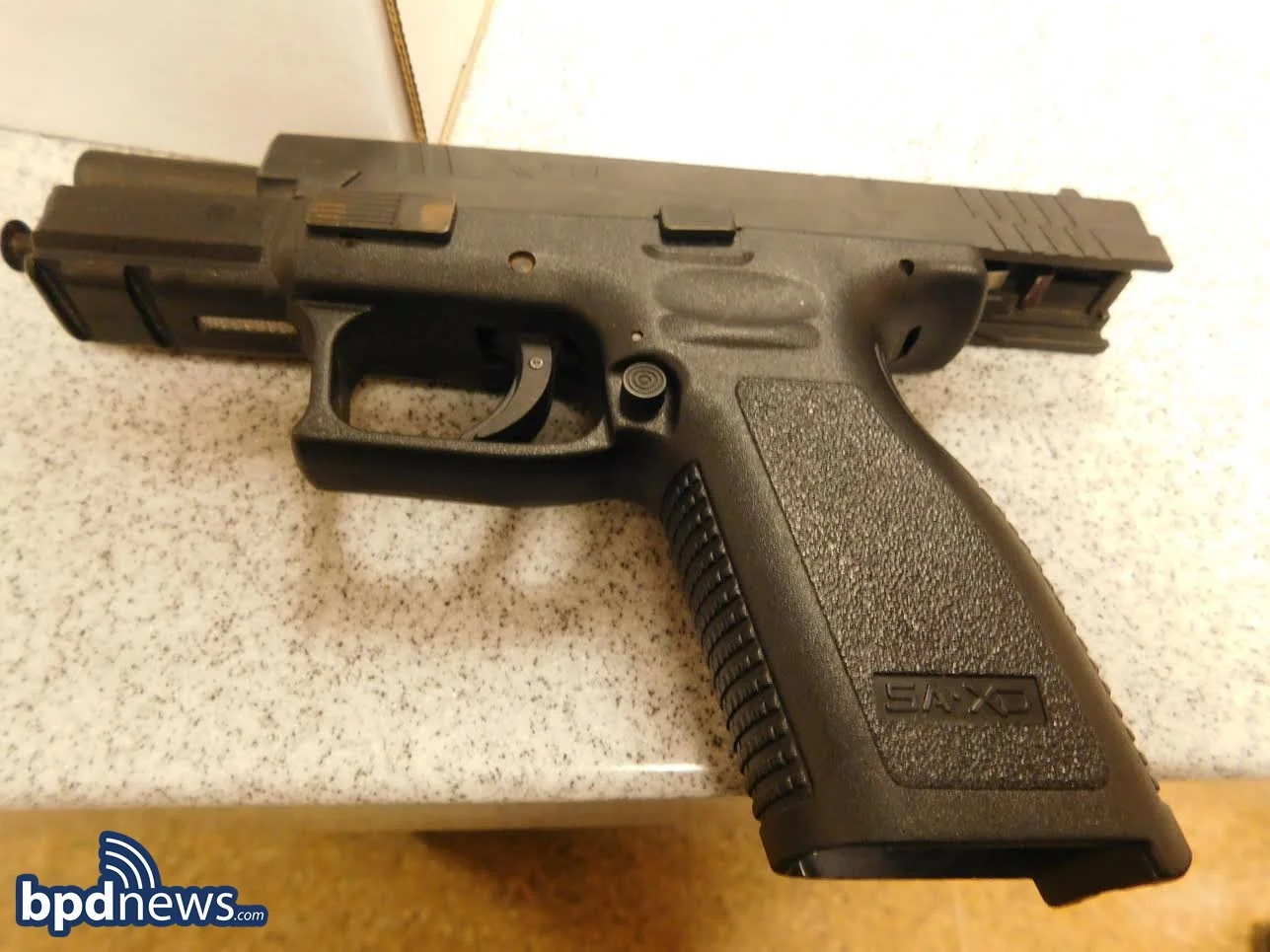 GUN10-17-15.jpg