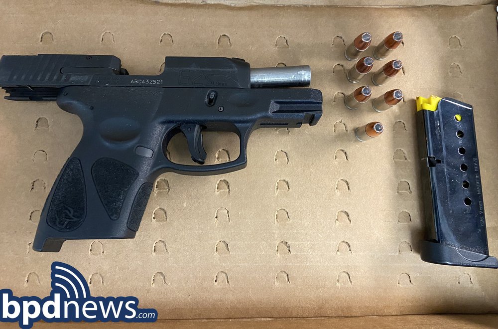 Detectives Assigned to District B2 Make an On-Site Firearm Arrest