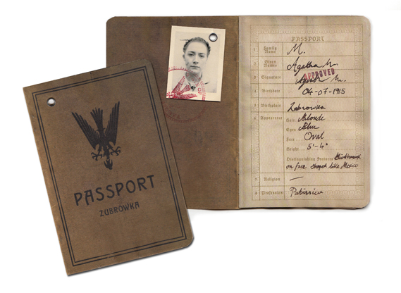 agathapassport_0.jpg