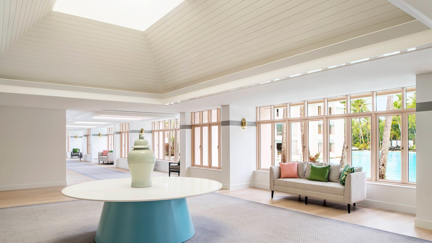 cnssi-foyer-8175-hor-wide.jpg