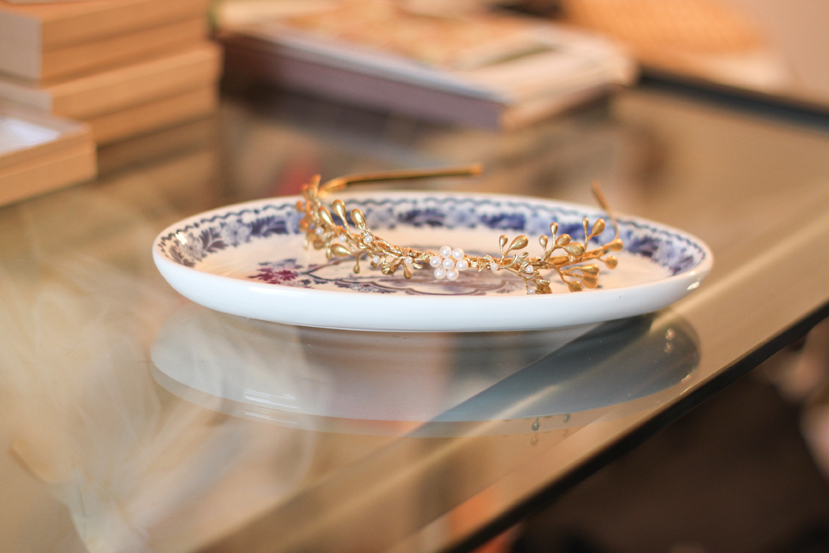 The  Riley  Headband in a lovely dish my aunt brought back to me from Venezuela, I love special pieces like that with a story...