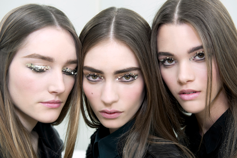 Chanel-Beauty-Look-from-Autumn-Winter-2013-2014-by-Peter-Philips.jpg