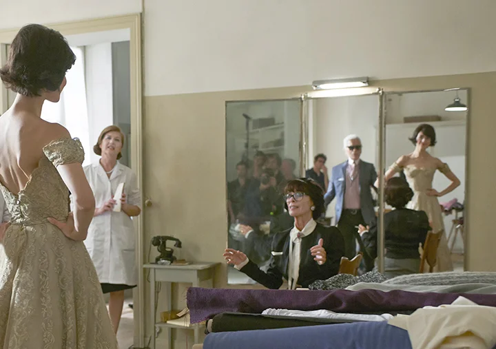 The Return-Geraldine Chaplin, Kati Nescher &Karl Lagerfeld-¬O.Saillant.jpg