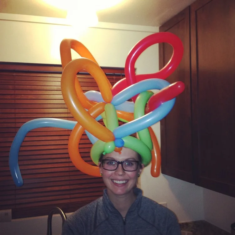 Balloon Twisting Crazy Hat How To.jpeg