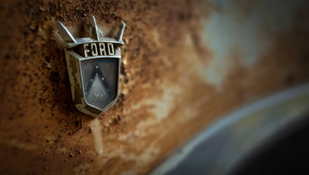 Ford Emblem.jpg