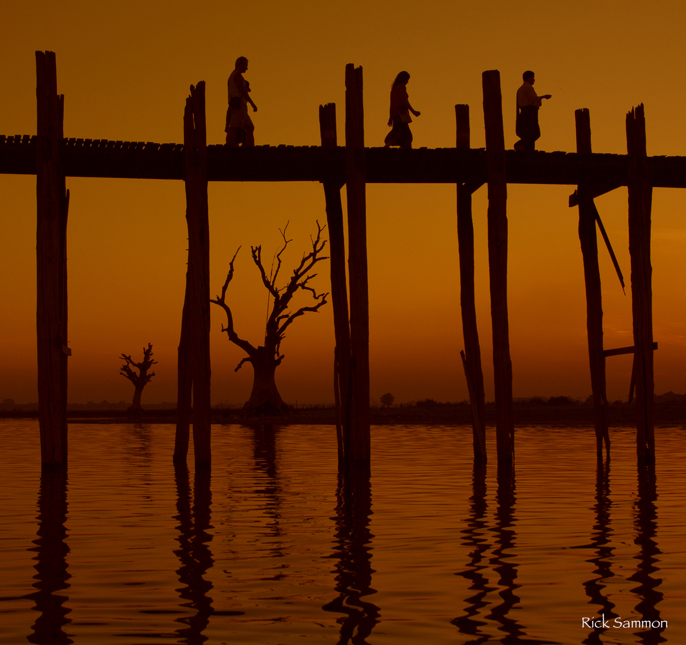 Rick Sammon Myanmar 2.jpg