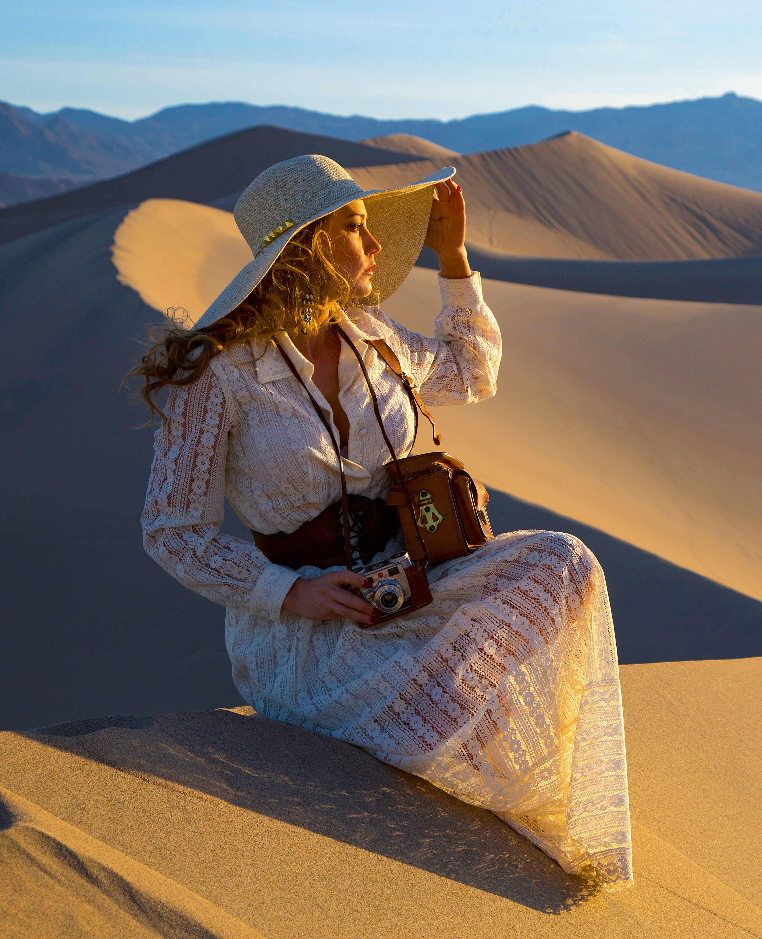 32. Model Shoot on the Sand Dunes – Death Valley, California