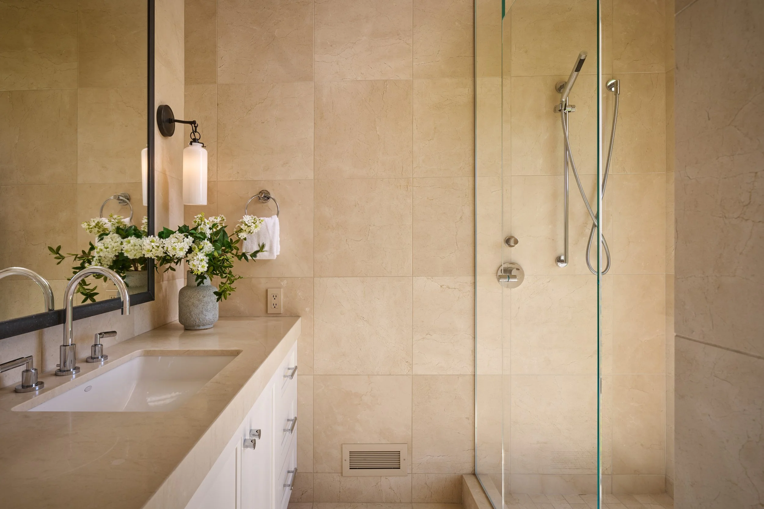 RealEstatePhotography_CaseStudy_074.jpg
