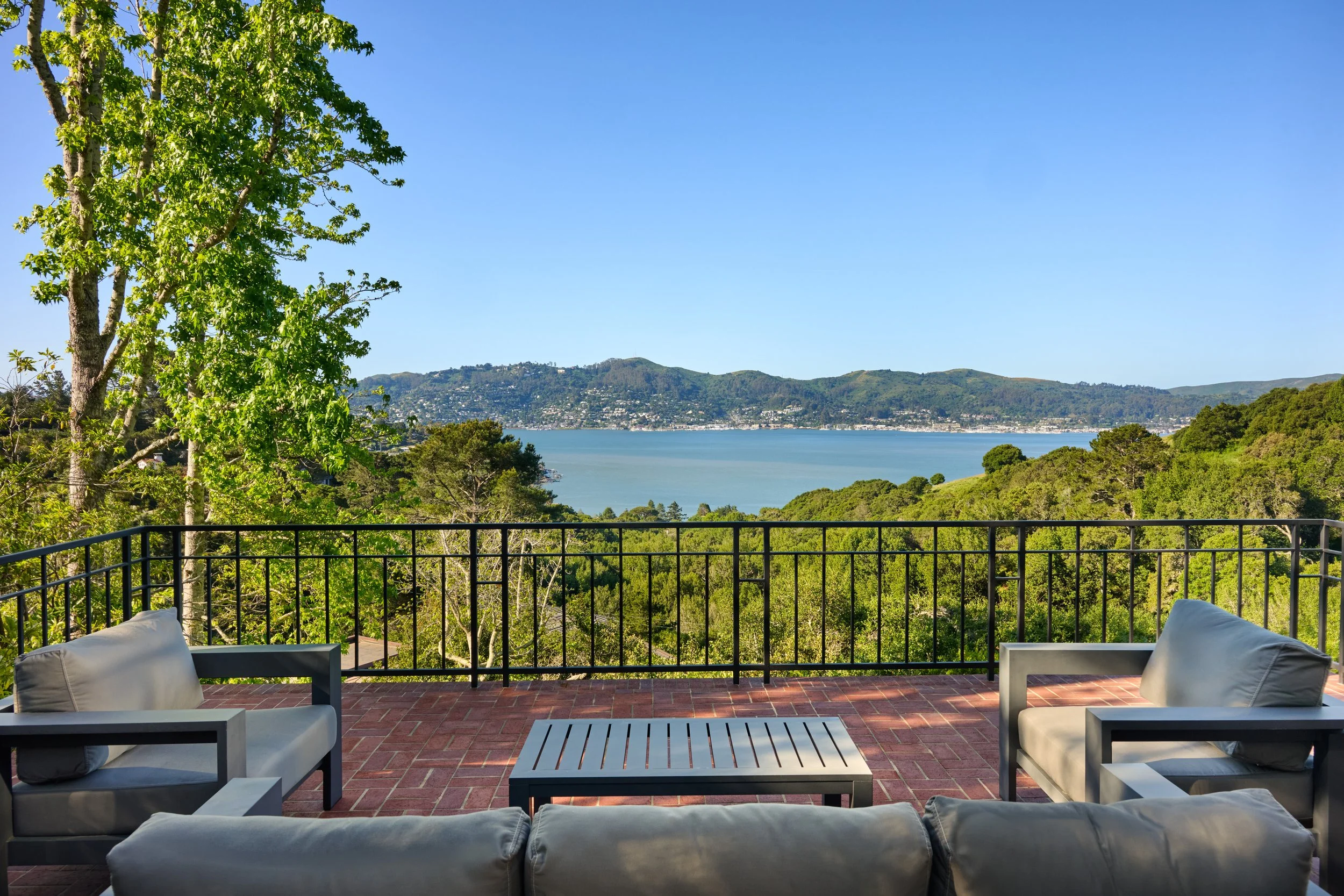 RealEstatePhotography_CaseStudy_044.jpg