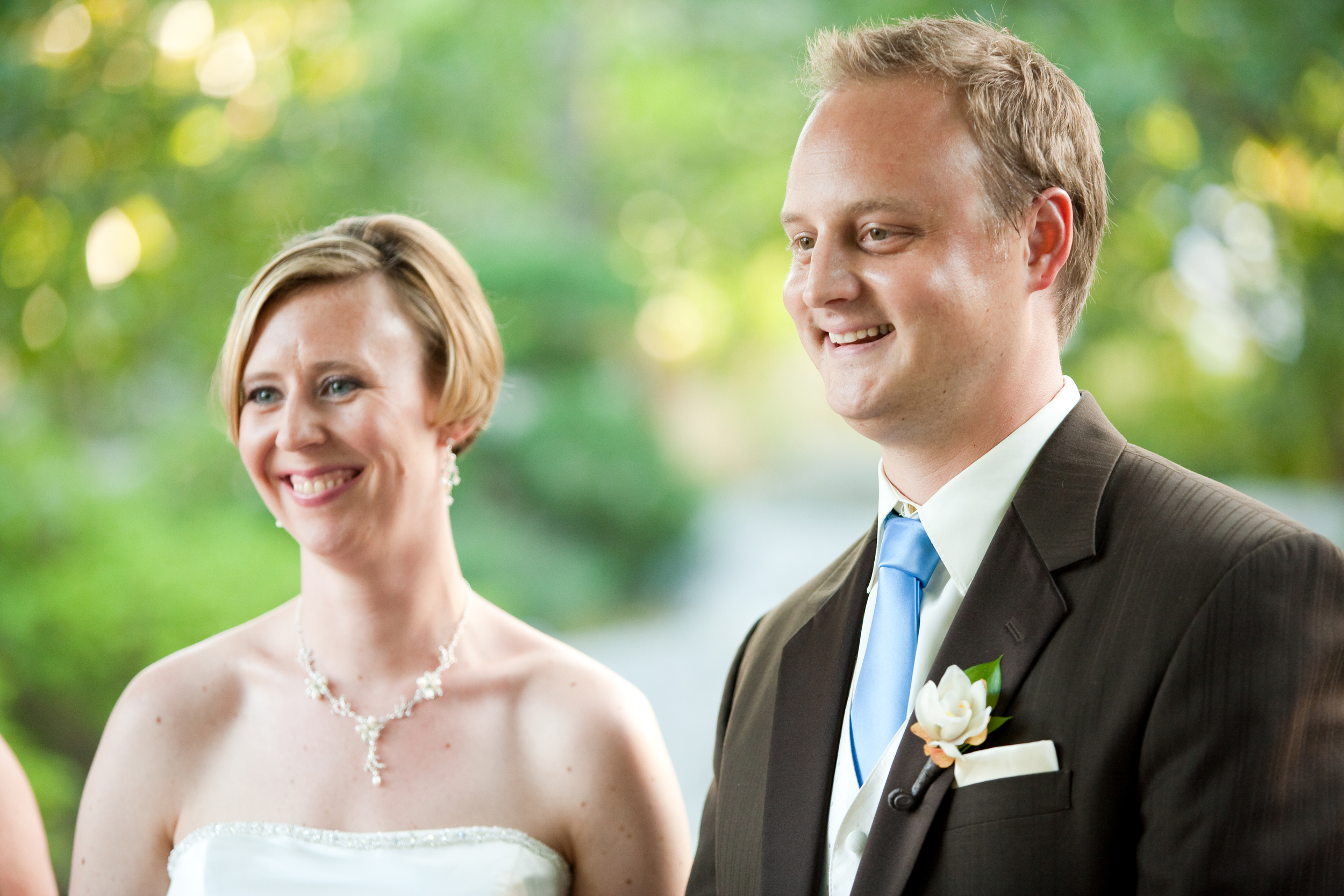 Pomeroy_0994 - Ceremony - H&R looking good.jpg