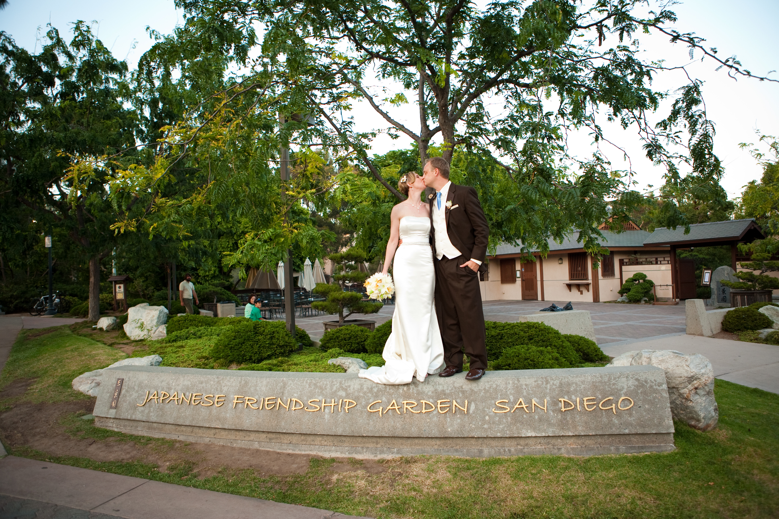 Pomeroy_1564 - Around Balboa Park - H&R on the JFG sign.jpg
