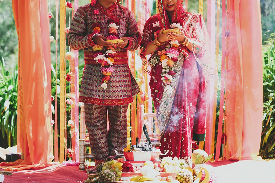 Ana and Rob Nepalese 203_0203.jpg