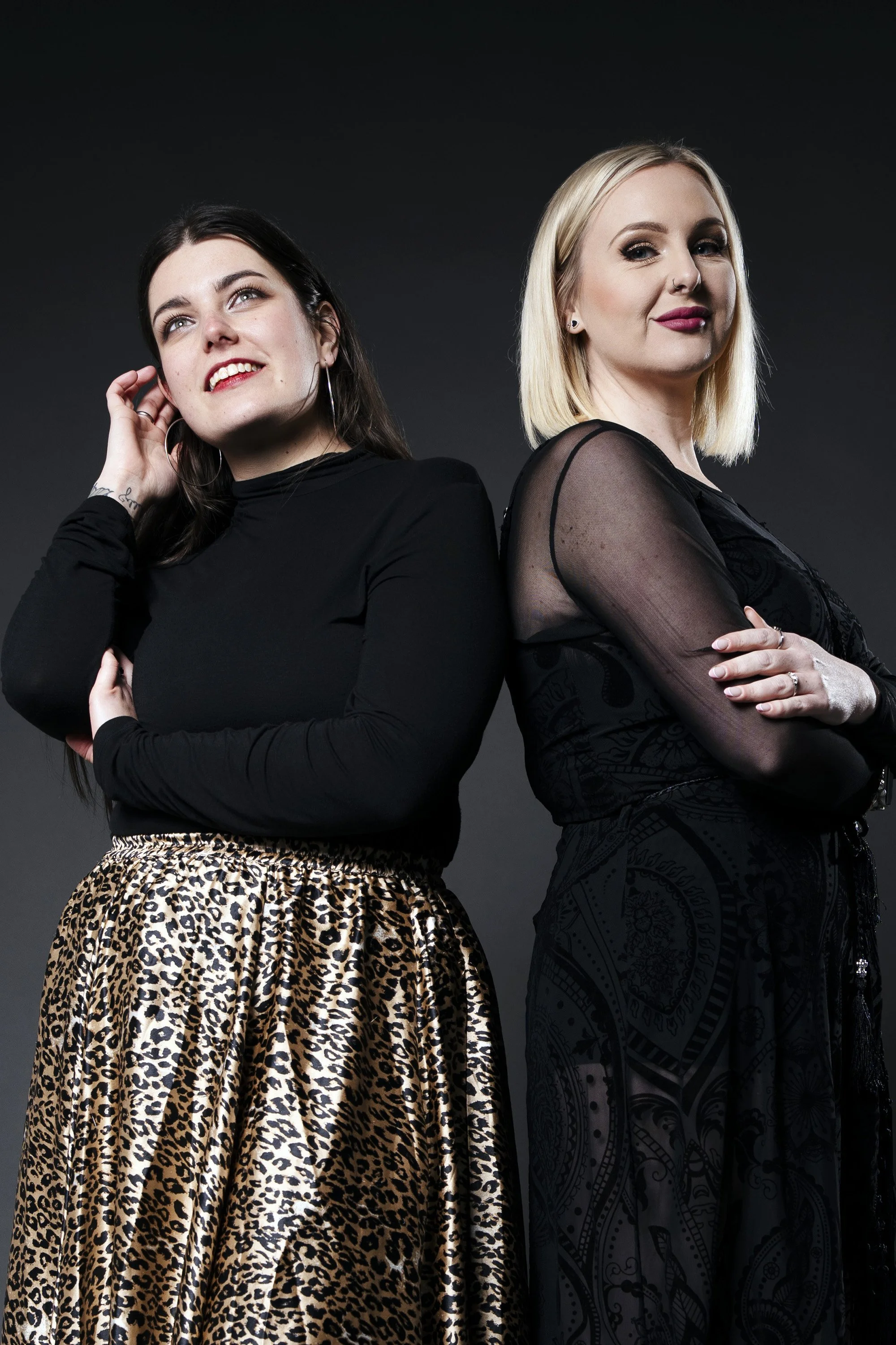 UNMUTED: A Conversation with Dani Hewitt &amp; Jess Dyer of The Fan GRRRLS Podcast