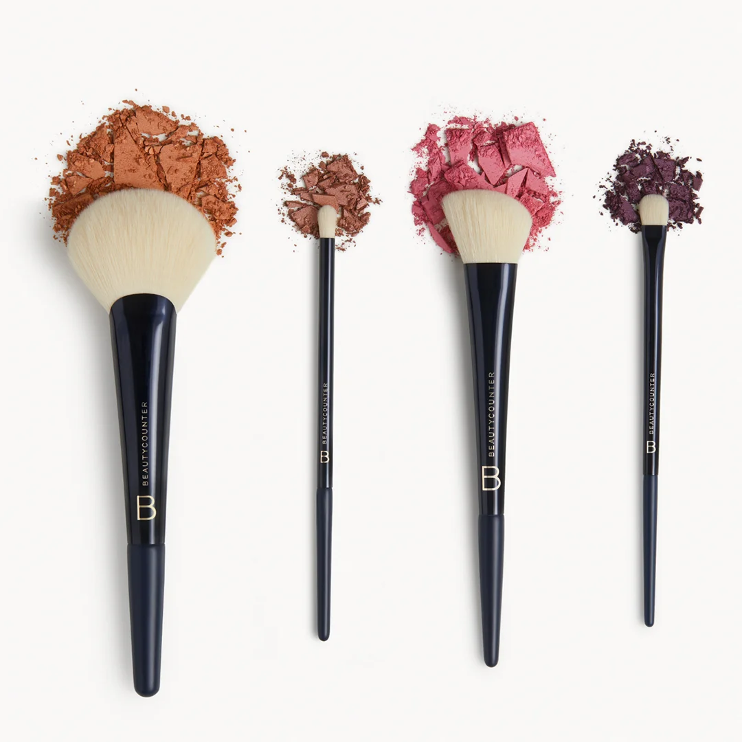080718_Brushes+Powders_Insta.jpg