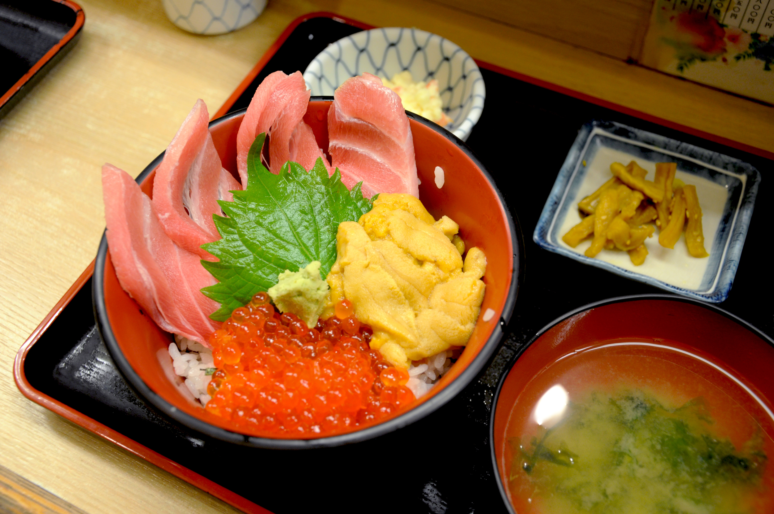   Chirashi  at Tsukiji Market 