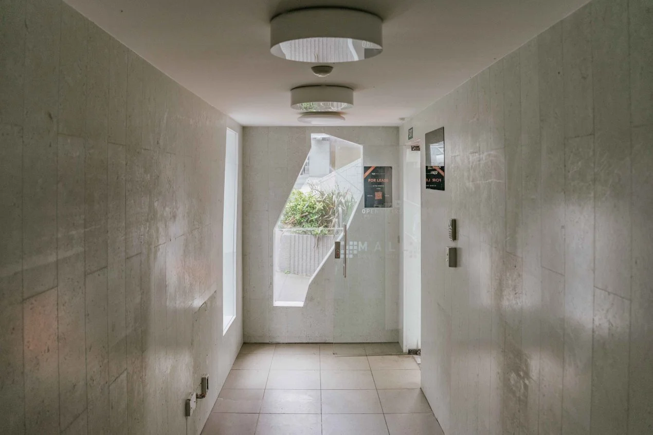 Igloo_Interior.jpg