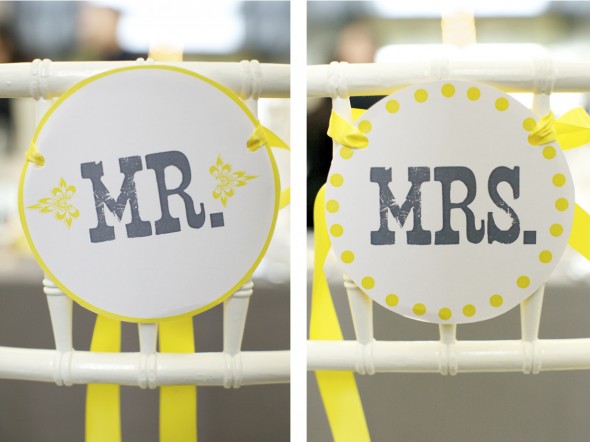 Mr & Mrs Wedding Signs