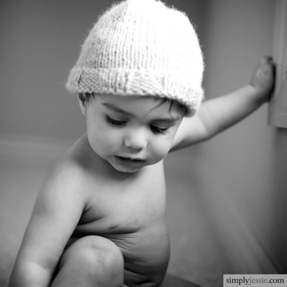 Modern B&W Baby Photography