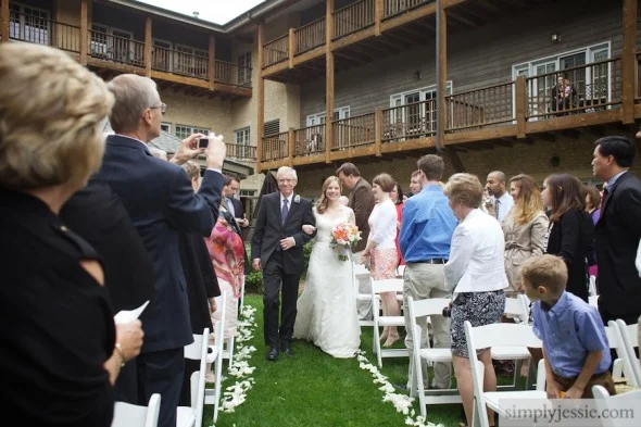 Garden Wedding at Herrington Inn Geneva IL