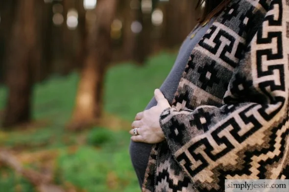 Anthropology styled maternity session