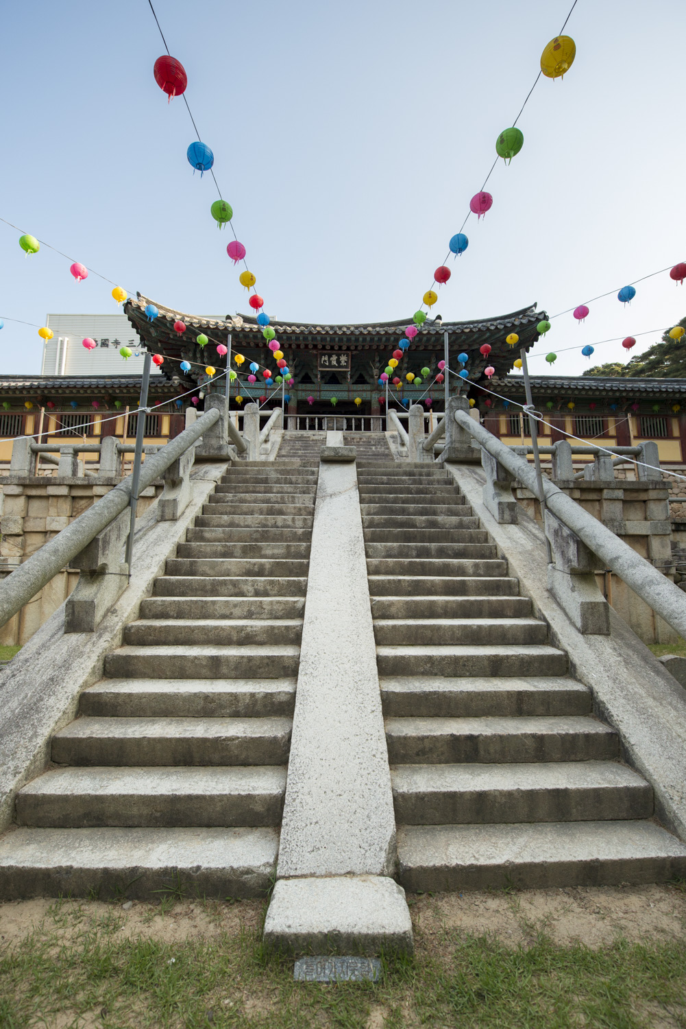The stairs at Bulguksa Temple are one of its more famous features. There are 33 steps which represents the 33 steps to enlightenment. Unfortunately, though you can't tell from this photo, they were roped off so I could not climb them. #funkiller
