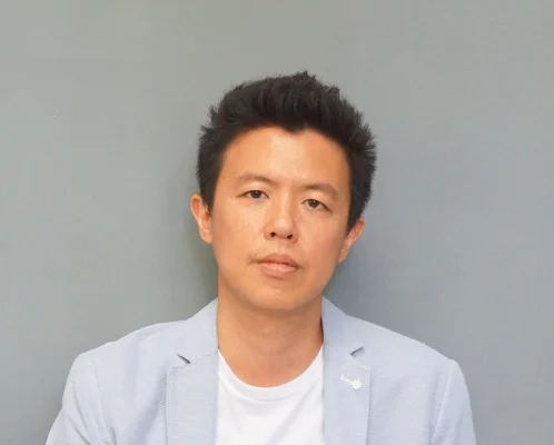 伍志翔.jpg