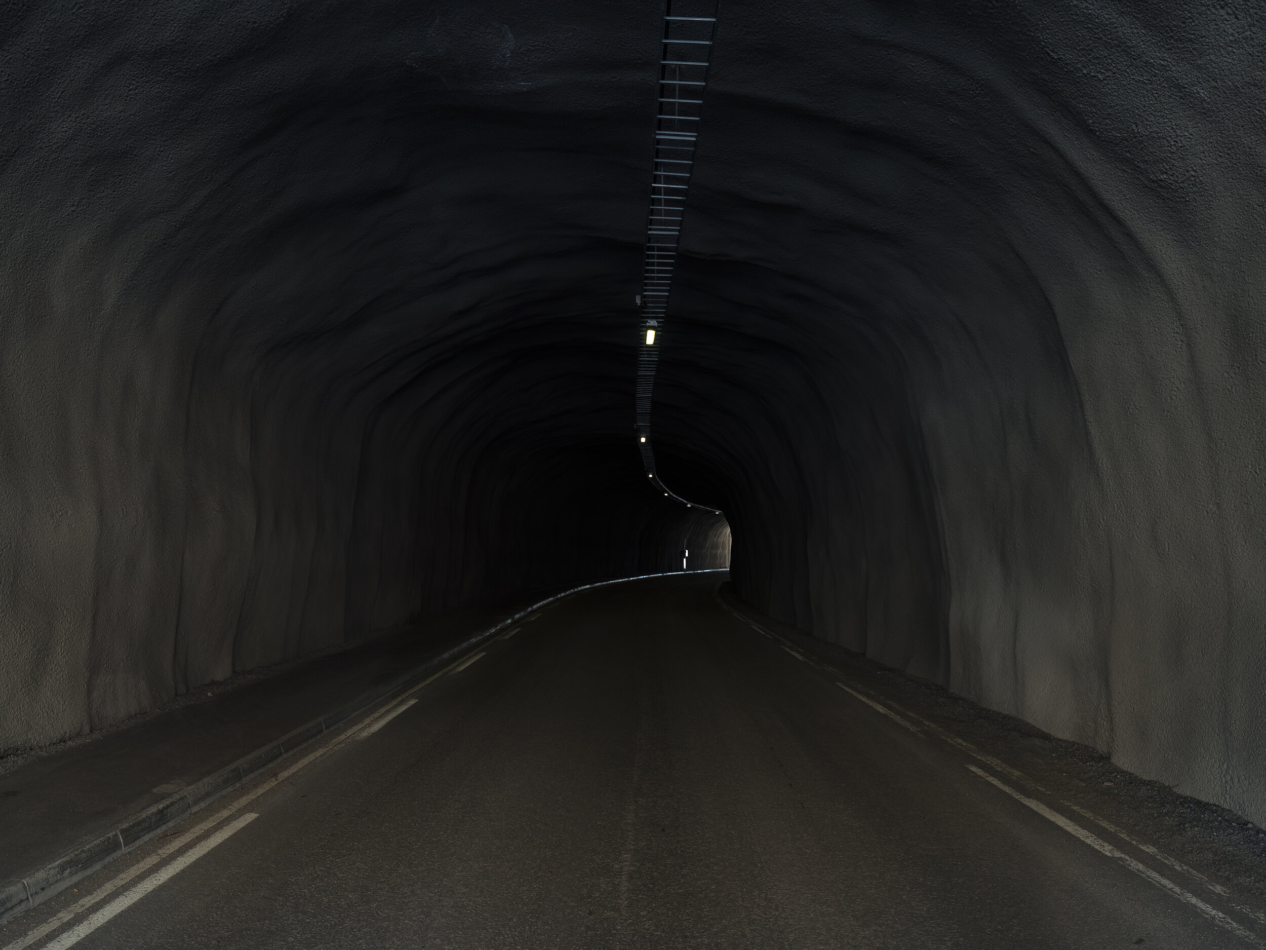 Tunnel_Lofoten_1.jpg