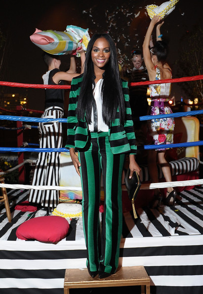 Tika+Sumpter+Alice+Olivia+Stacey+Bendet+Fashion+D1DWU_tOF1Nl.jpg