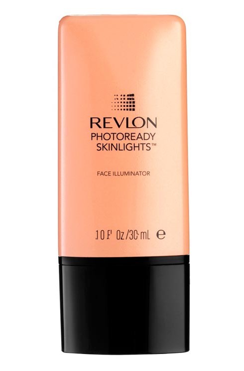 The new Revelon PhotoReady SkinLights Face Illuminator is back and now includes a Beach Bronze from the Rio Rush Collection. The 5 illuminating shades even out the skin while capturing light from its crystals and photocromatic pigments to glow in any light.
