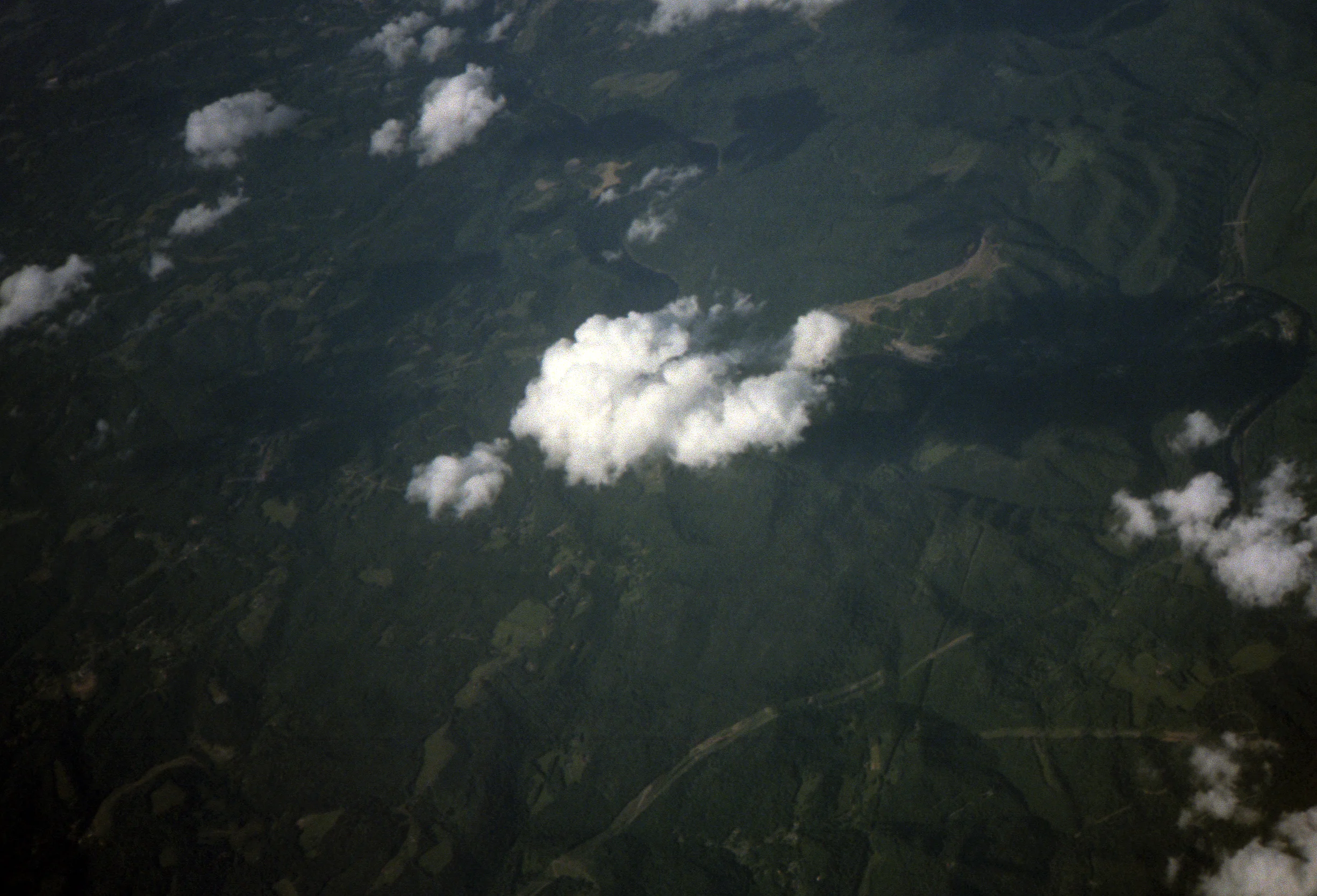 Epson_06122012_5549_OlyXA_Portra400VC_04.jpg