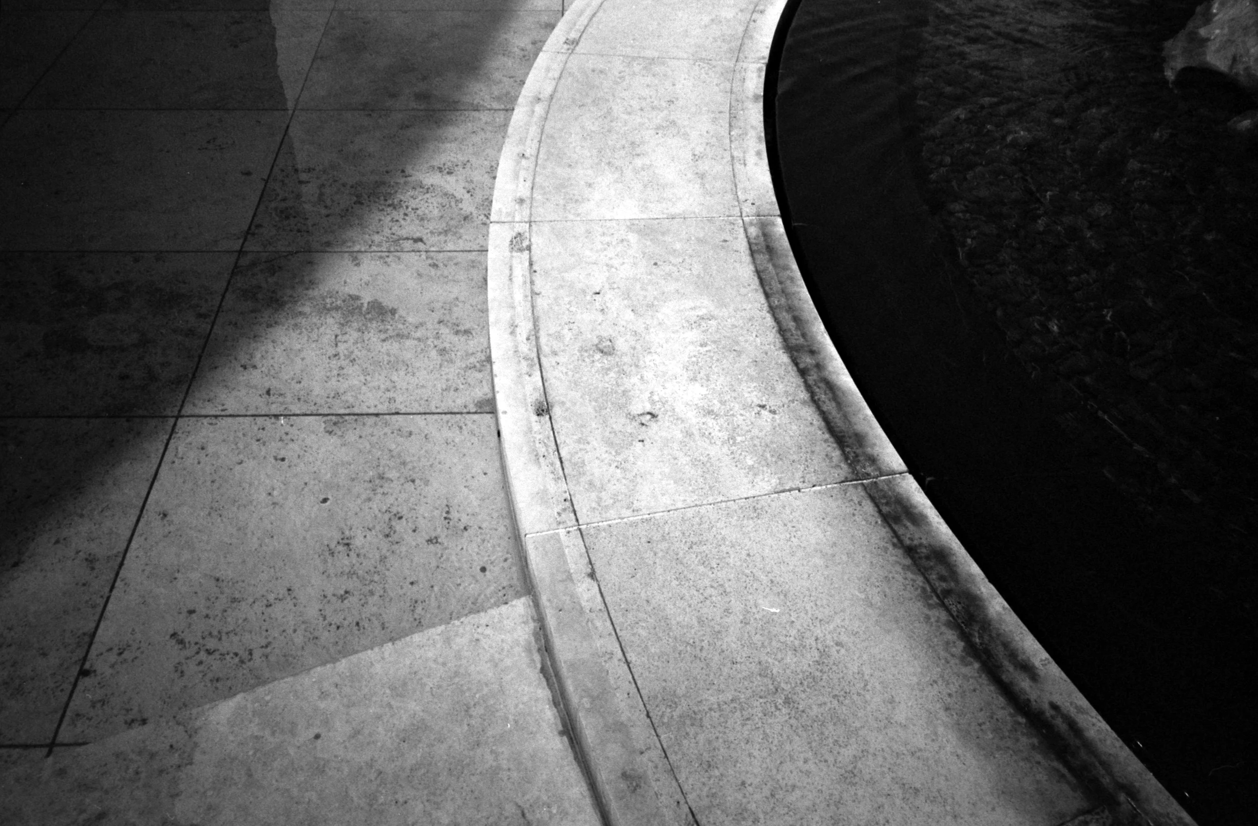 Epson_23-OlyXA2-Ilford_22.jpg
