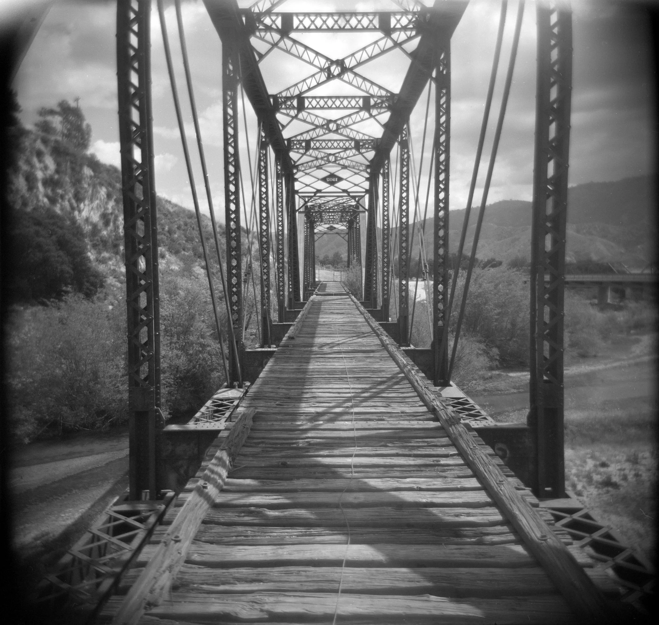 Epson_042009_14_Holga_Ilford400_14.jpg
