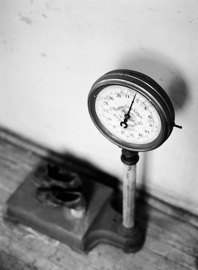 120612_3556_Mamiya_Delta400_0004.jpg