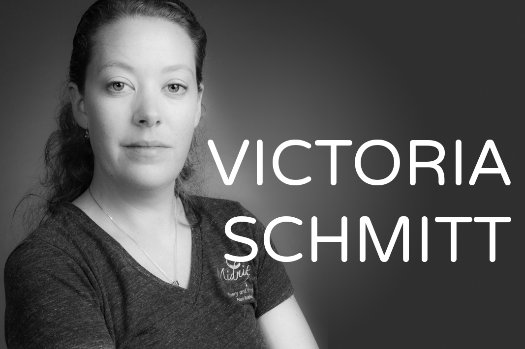 VictoriaPortrait.jpg
