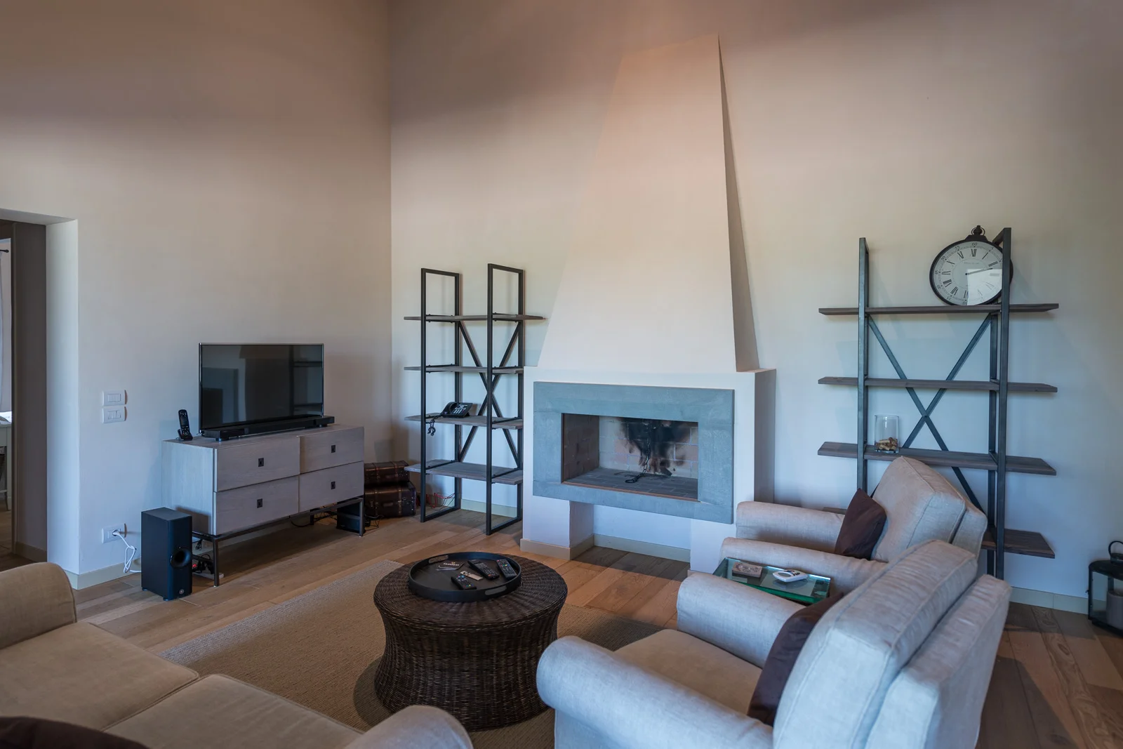 La Valle 3 Living Room 1