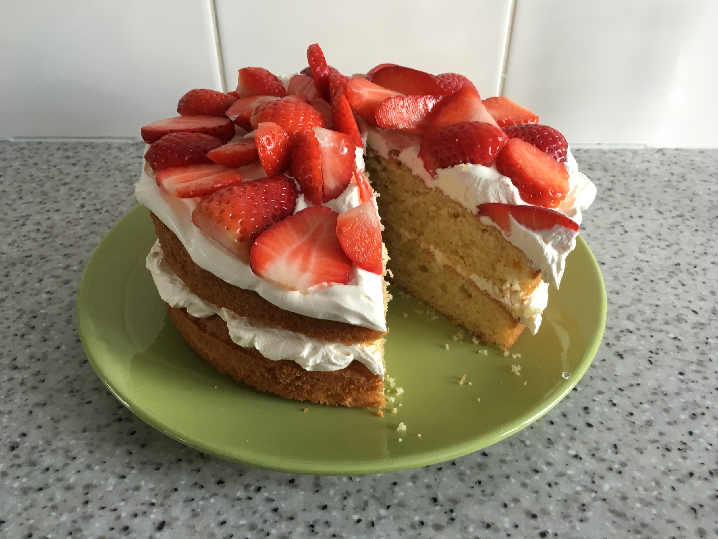 Strawberries and cream Victoria sponge