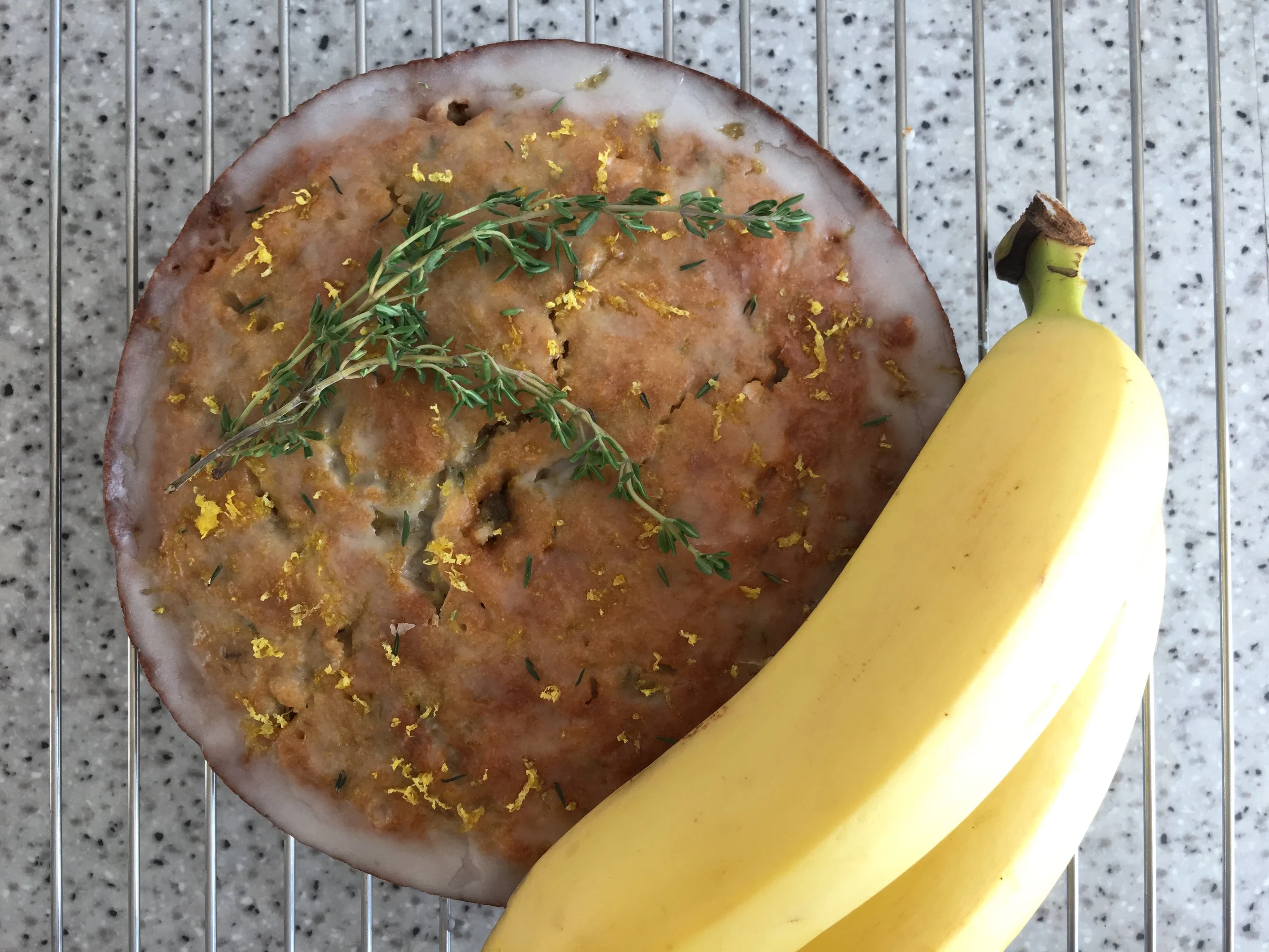 Banana thyme cake with lemon glaze