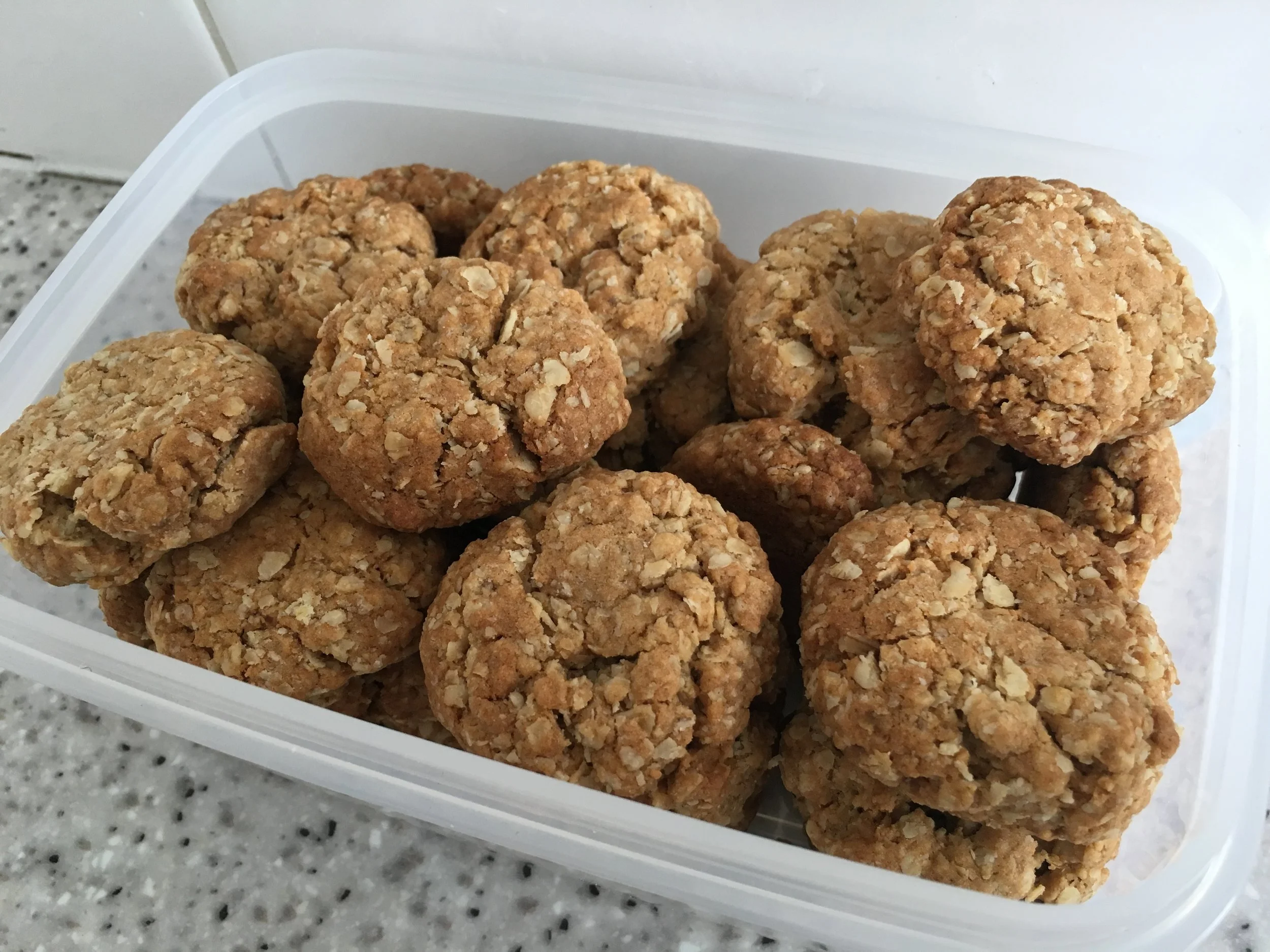 Oat crunch cookies
