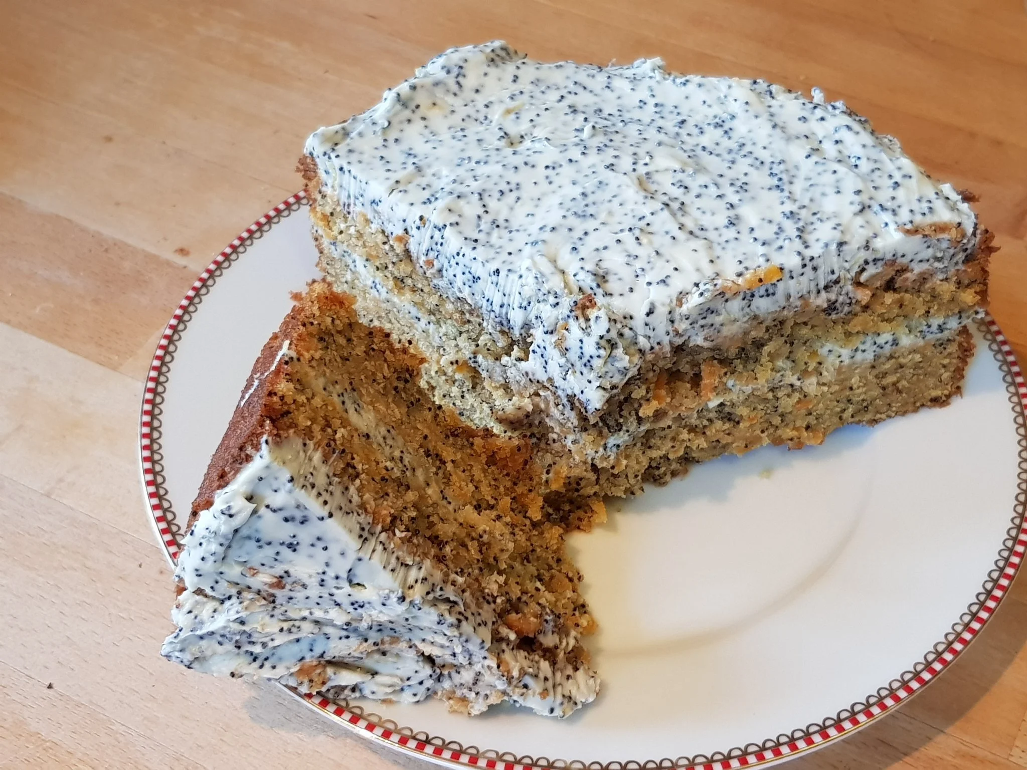 Caraway carrot cake with poppy seeds
