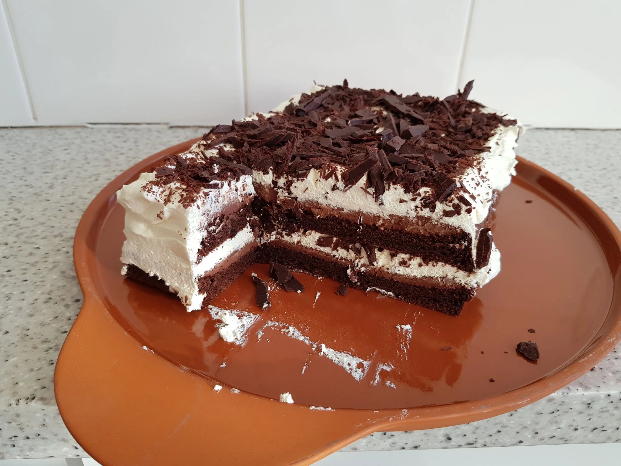 Flourless chocolate layer cake