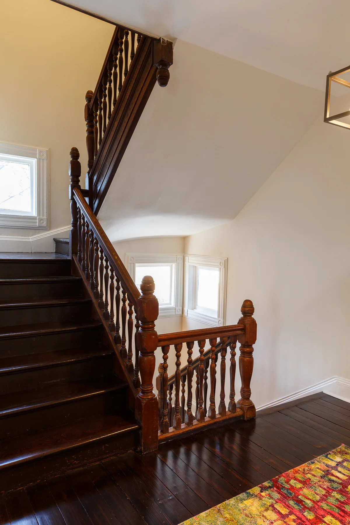 83Winsor-190221-143950-300.jpg