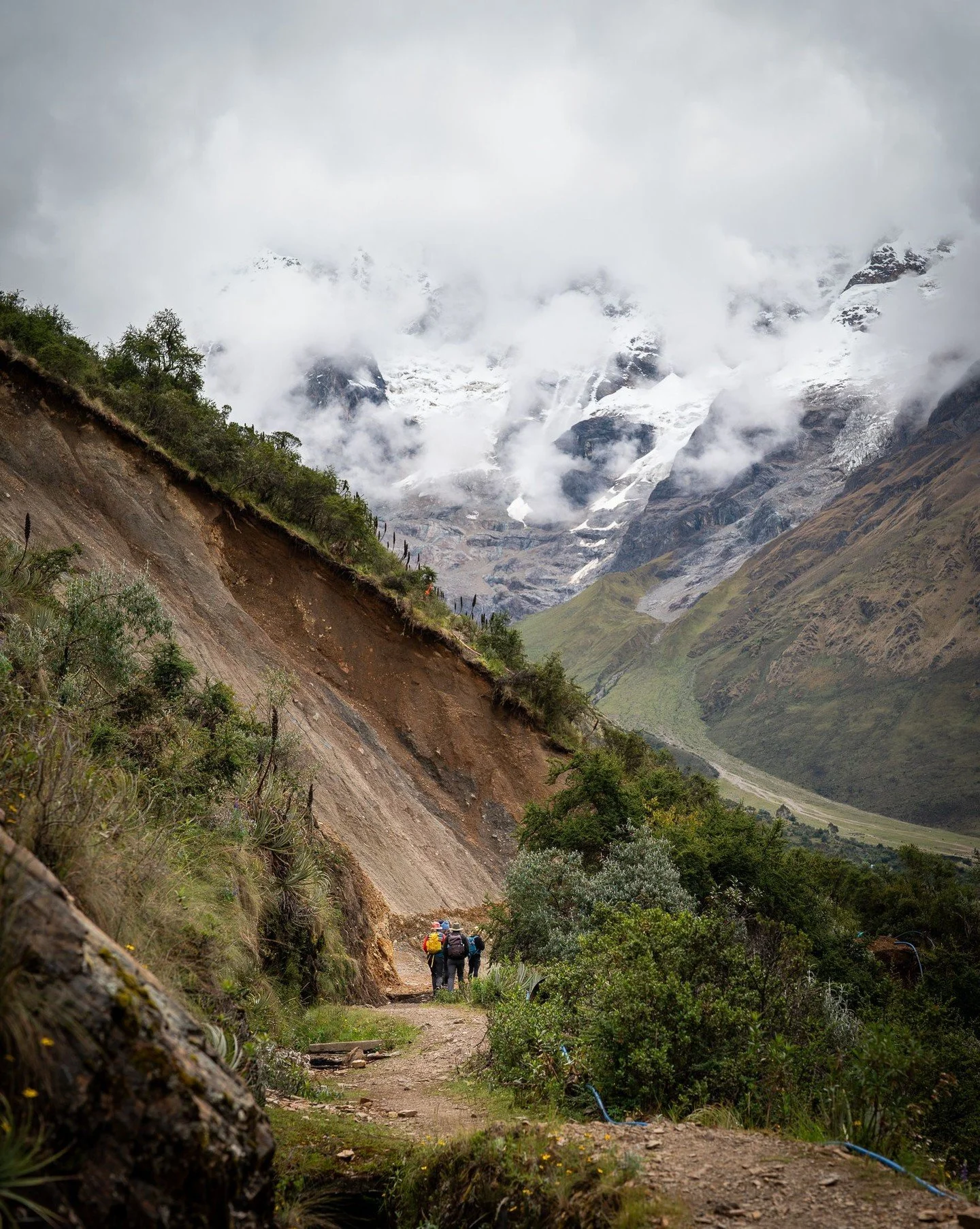 On the way to Humanity Glacier (according to our guide, with global warming, the glacier is expected to be gone within the next 10 years)  #travel #travelphotography #hiking #peru #mountains #glaciers #humantayglacier @salkantaytrekking