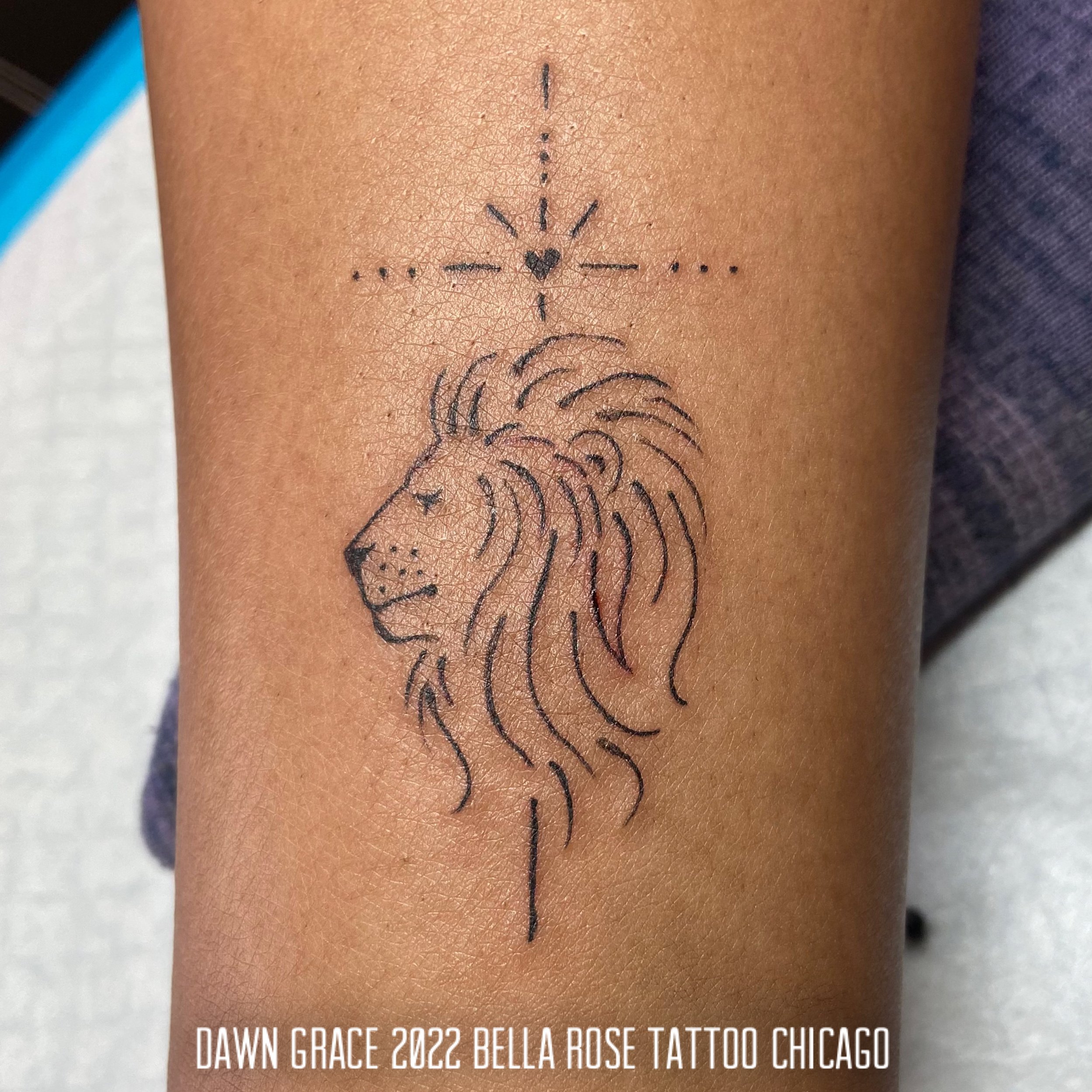 ARTTDOME on Instagram Stand tall and be unique with this giraffe tattoo  concept  A symbol of grace elegance and individuality perfect for  those who dare to