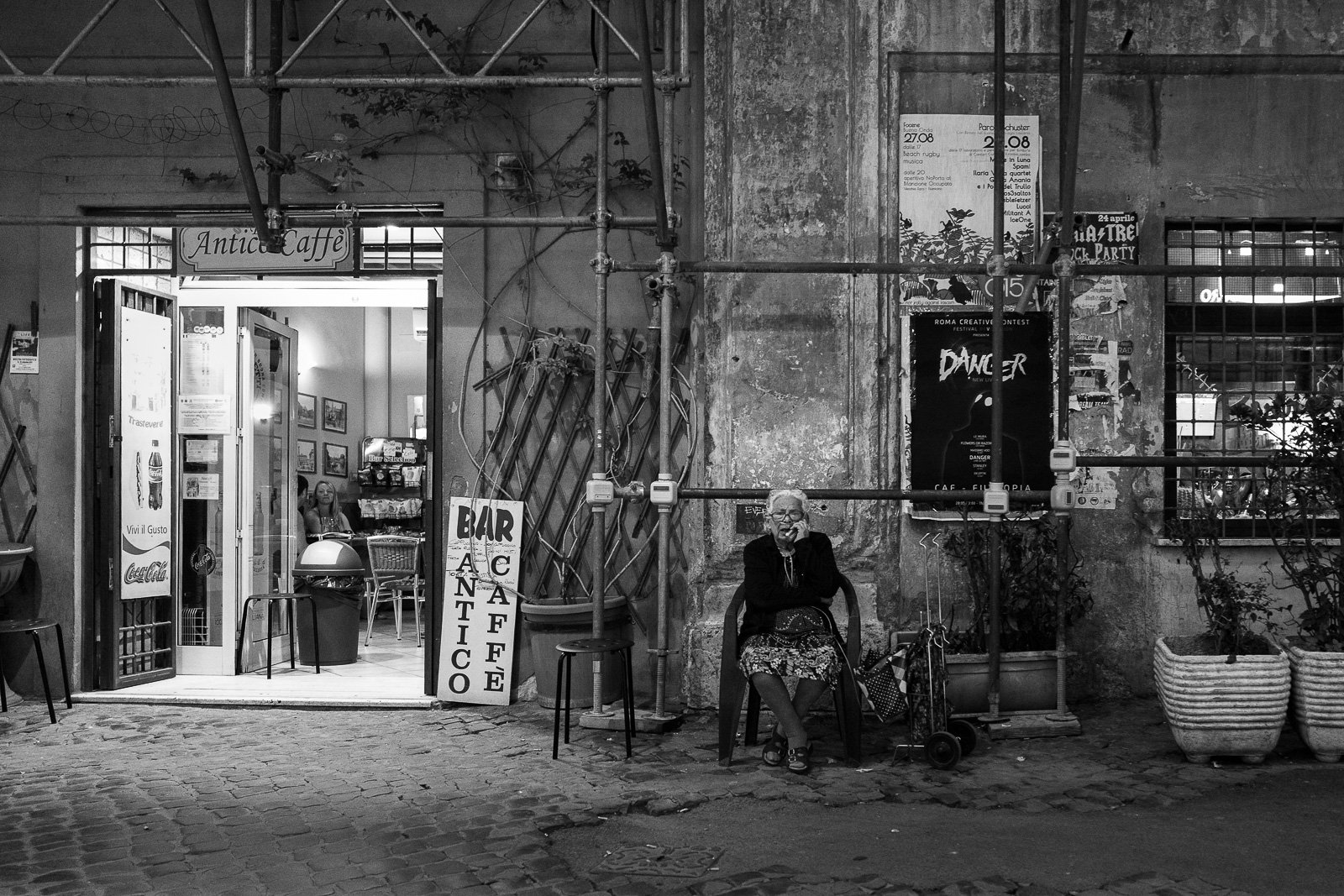 Full auto mode, ISO 3200, Rome 2015