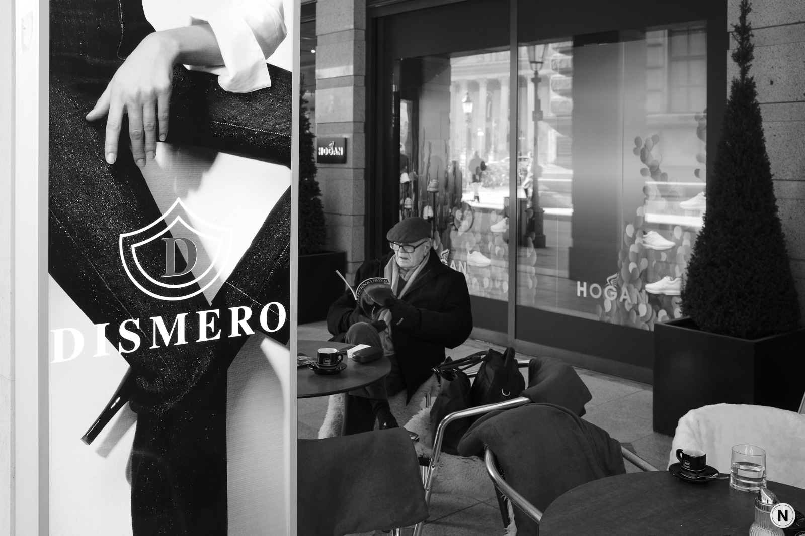 Leica M10, ISO 1600 - B&W jpeg out of the camera