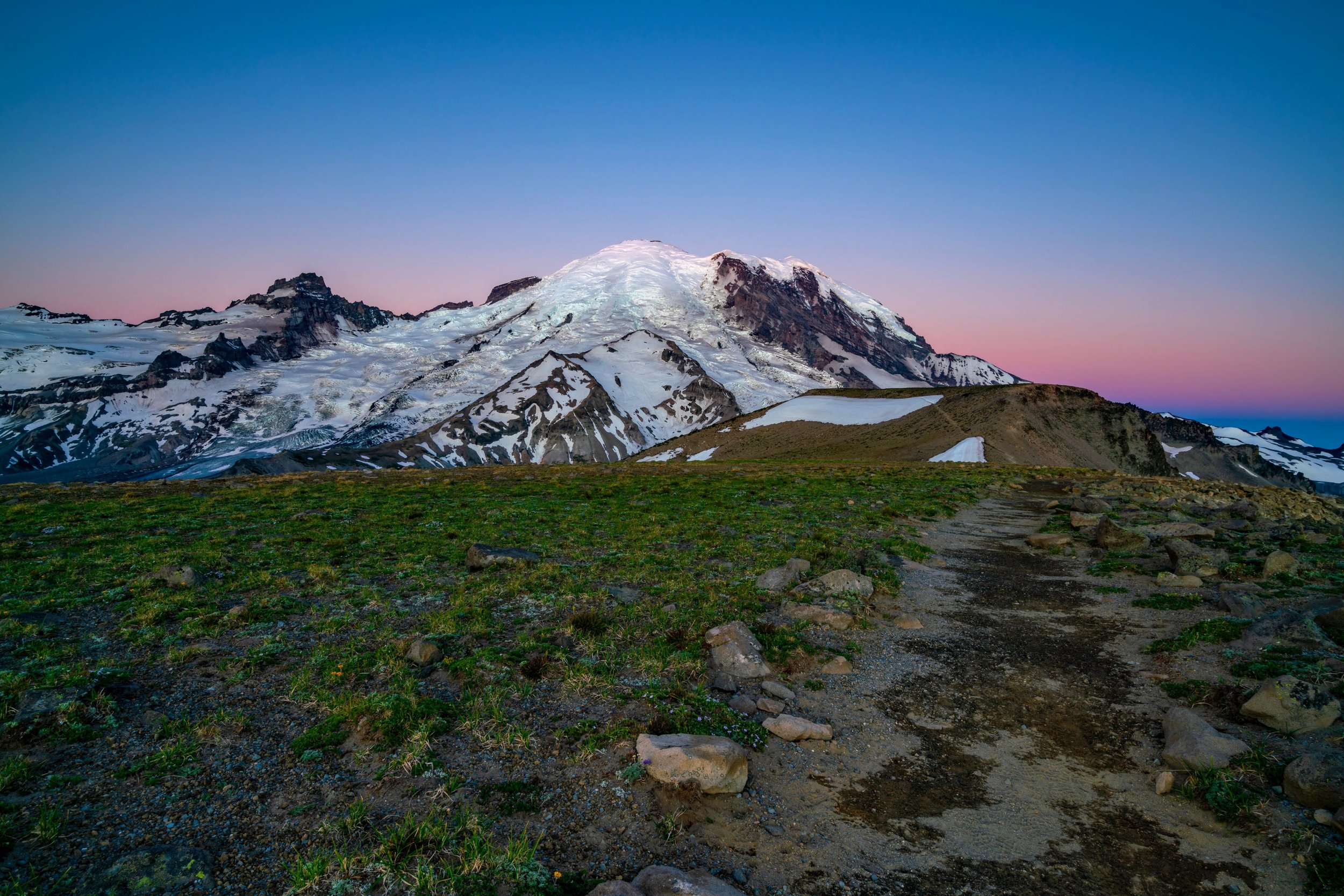 2018 07 Sunrise Over Mt Rainier Along Burroughs Mountain Trail_DSC6264-Edit.jpg