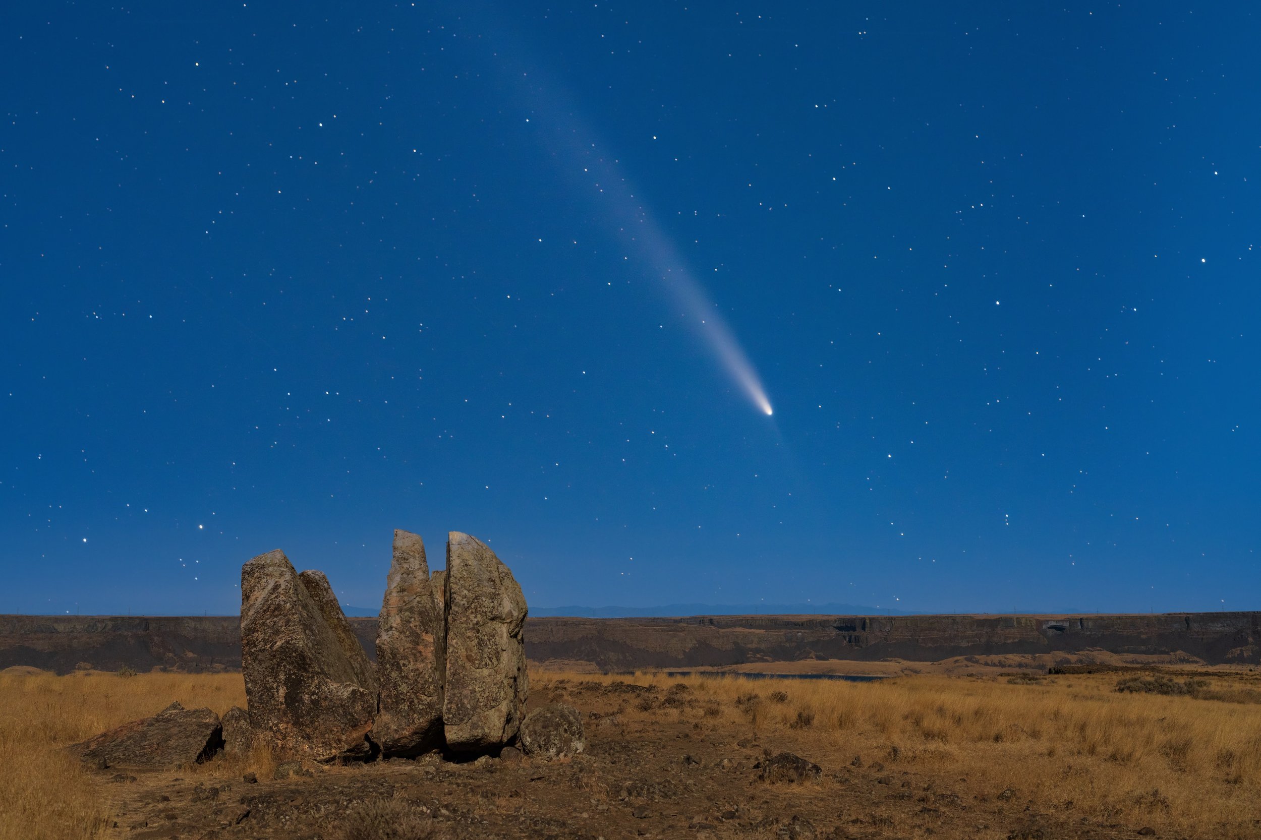2024 10 17 A7RIV Comet A3 Steamboat Rock SP_-351-Edit.jpg