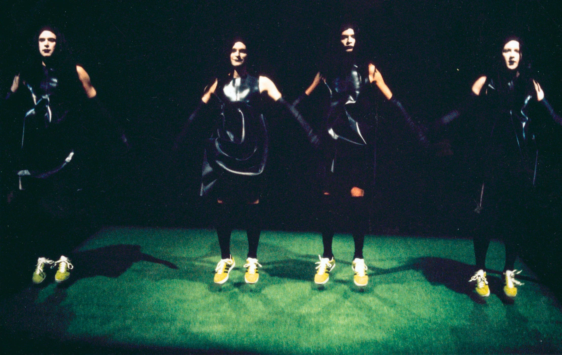 Corps, 1998